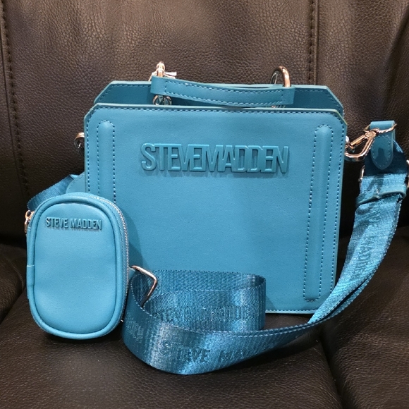 Steve Madden Handbags - Steve Madden Bevelyn Convertible Crossbody Bag-NWOT